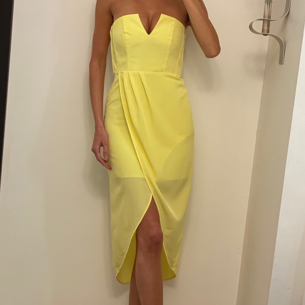NWT Yellow Strapless Midi Dress Size 4